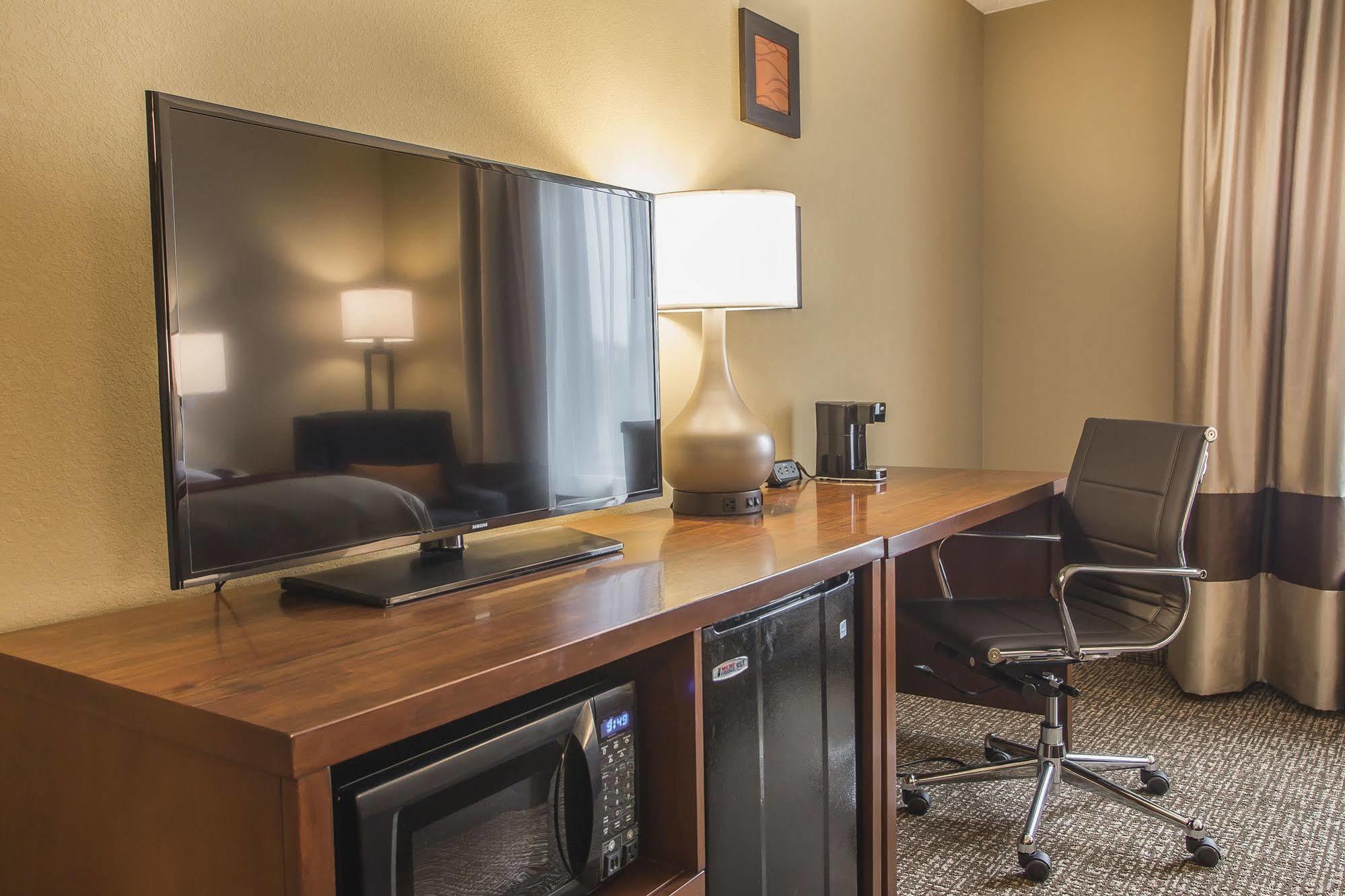 Comfort Inn Pa Turnpike - I-81 Carlisle Exteriér fotografie